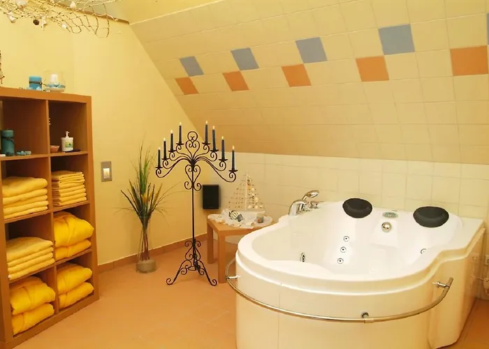 Alte Schleiferei ホテル 4*